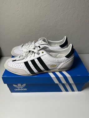 Adidas Japan Sneakers Woman’s 7.5
